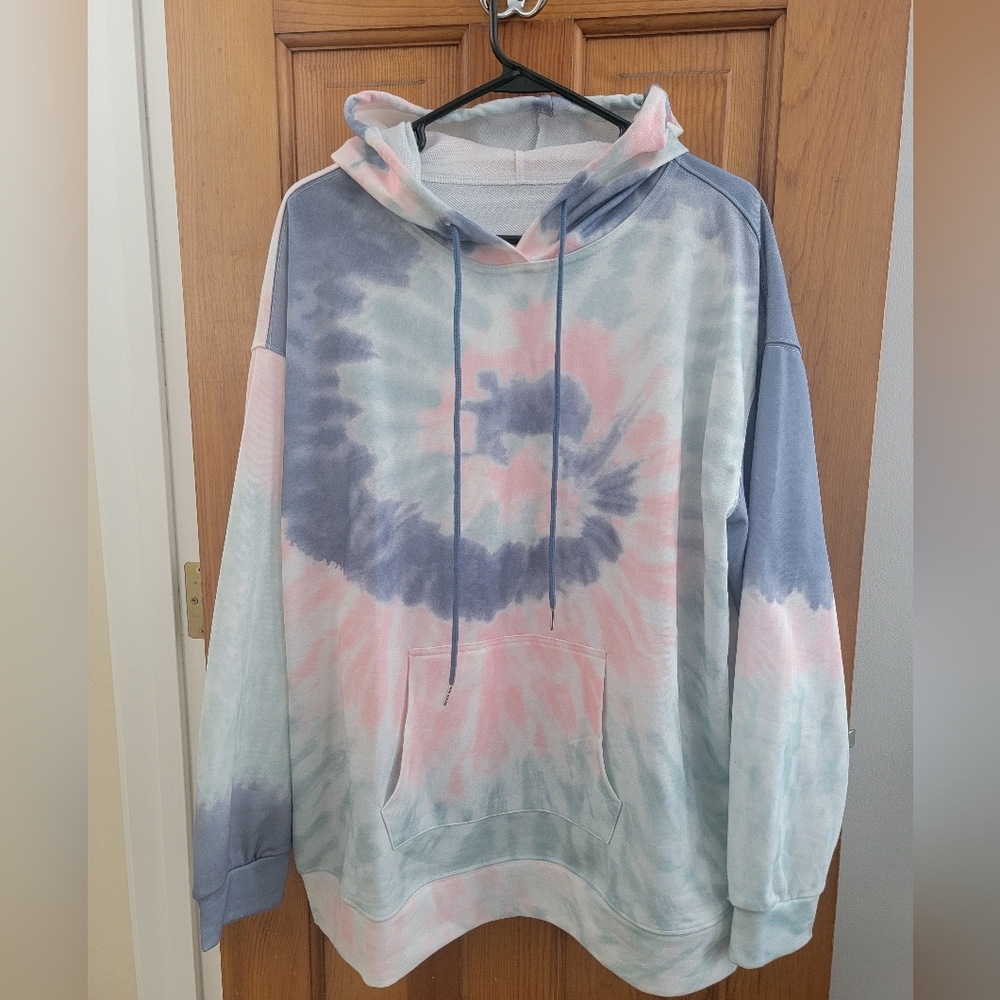 Tie Dye Sweatshirt